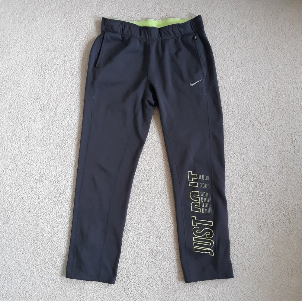 Nike Therma-Fit Sweatpants, Size M - Picture 2 of 8